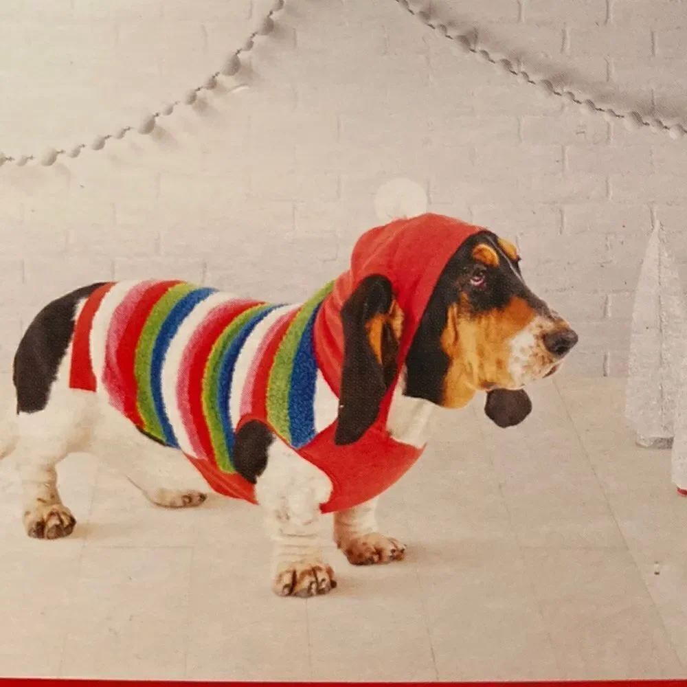 Pet Christmas Hoodie fits Dogs up to 40lbs Size M NWT